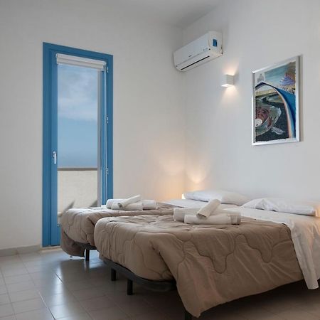 Casa Azzurra Sul Mare E Centralissima サン・ヴィート・ロ・カーポ エクステリア 写真