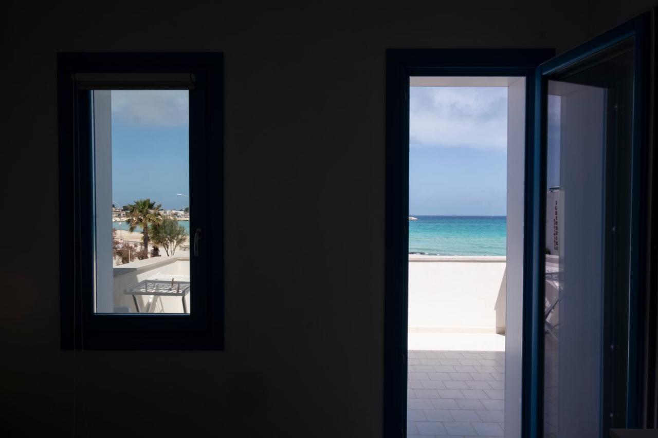 Casa Azzurra Sul Mare E Centralissima サン・ヴィート・ロ・カーポ エクステリア 写真