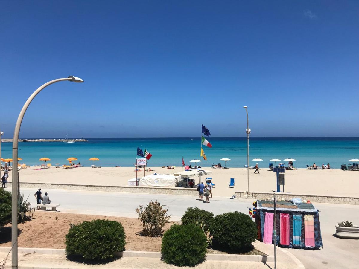 Casa Azzurra Sul Mare E Centralissima サン・ヴィート・ロ・カーポ エクステリア 写真